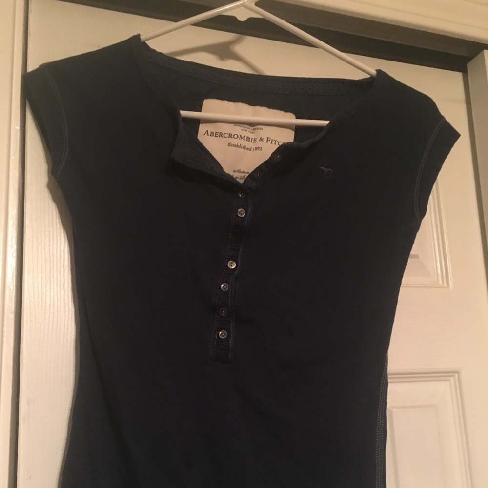 Abercrombie T-shirt
