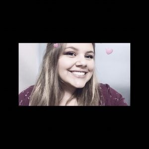 Meet your Posher, Aleah