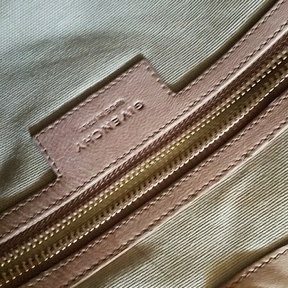 Givenchy Blush Bag - image 7