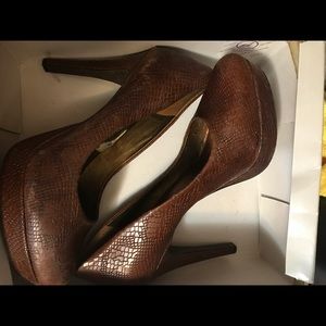 Jessica Simpson Heels Size 9.5