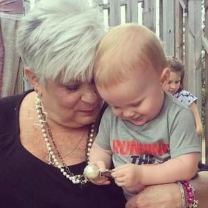 Meet your Posher, Lorie