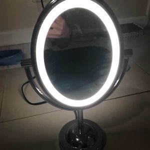 Make up mirror