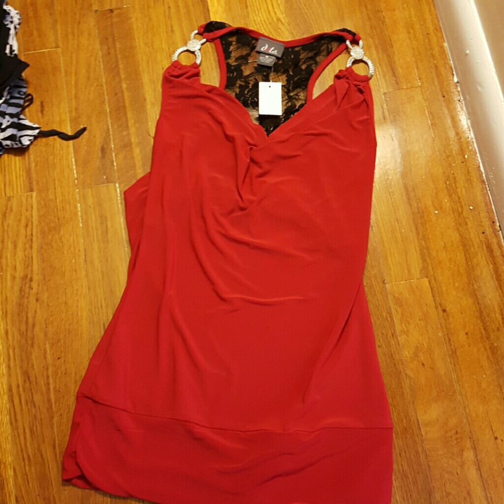 Dressy sleeveless shirt