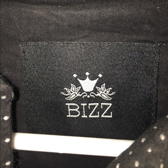 Cropped Jacket - Picture 6 of 6