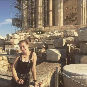 Meet your Posher, Nicole