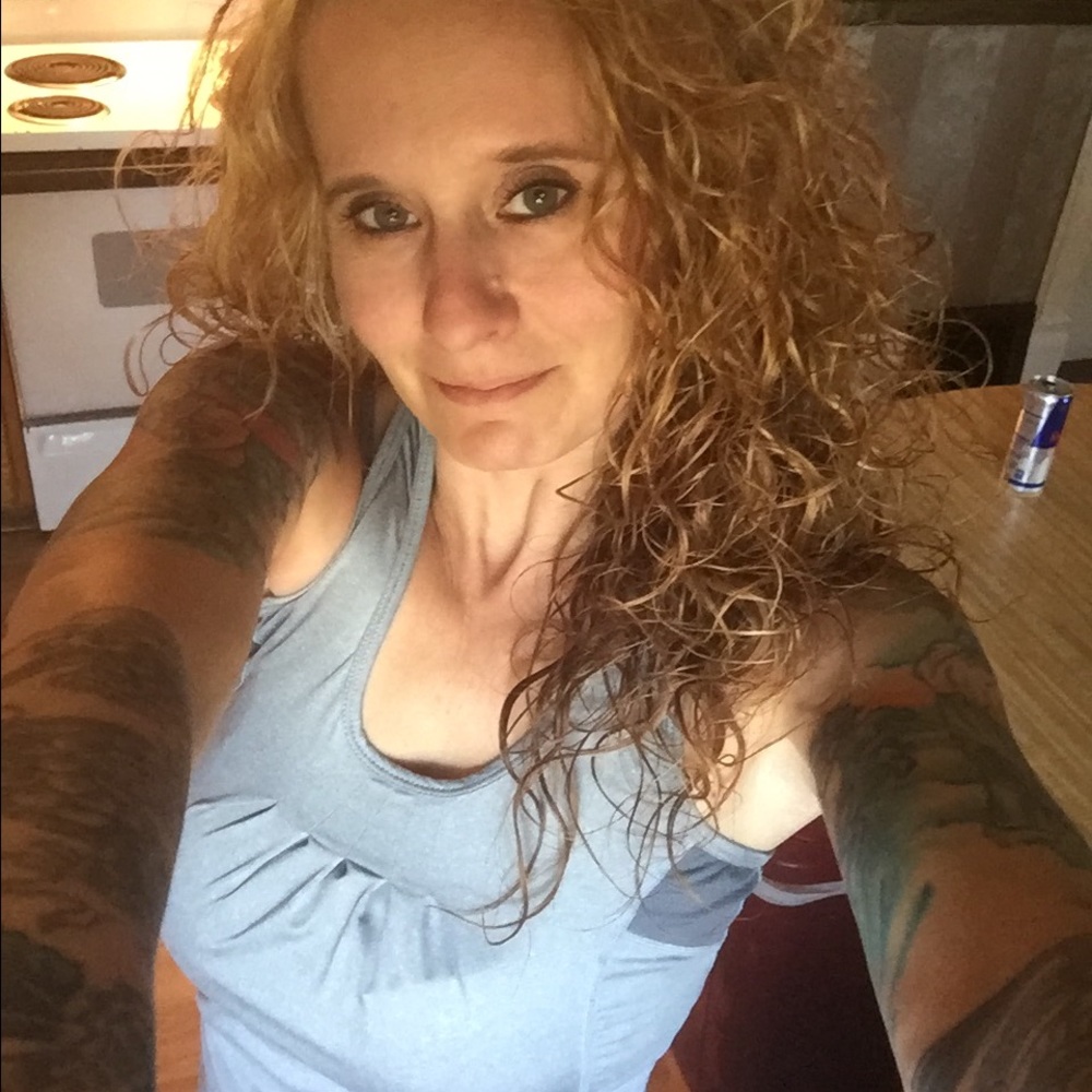 Meet your Posher, Alanda