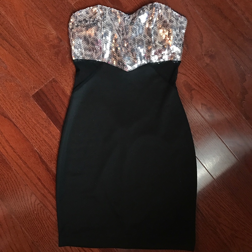 Mystic Strapless Black Dress with Rose Gold Top