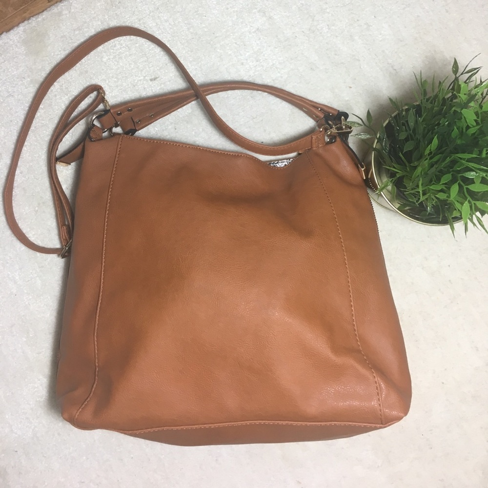 🔹New without tags!🔹 cross body bag
