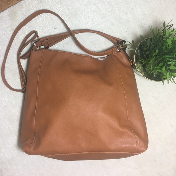 🔹New without tags!🔹 cross body bag - Picture 1 of 5