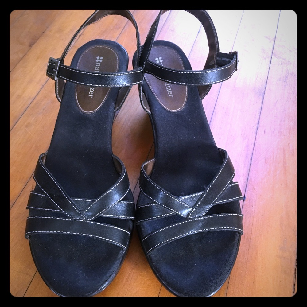 Naturalizer Barque Leather Wedge Sandal