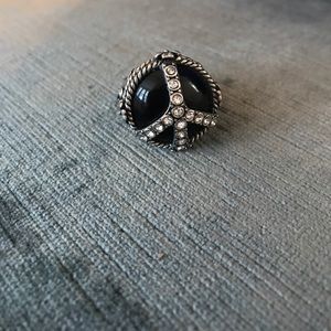 Lucky Brand Peace Ring ✌️