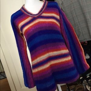Vintage 70s rainbow blue purple fuzzy sweater