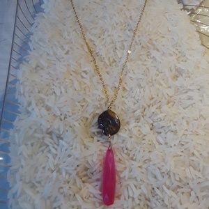 New, beautiful crystal drop  with shell Necklace