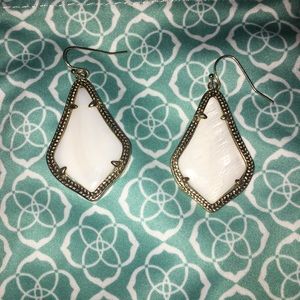 Kendra Scott Alex earrings in White Pearl