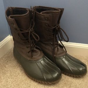 Madden girl duck boots
