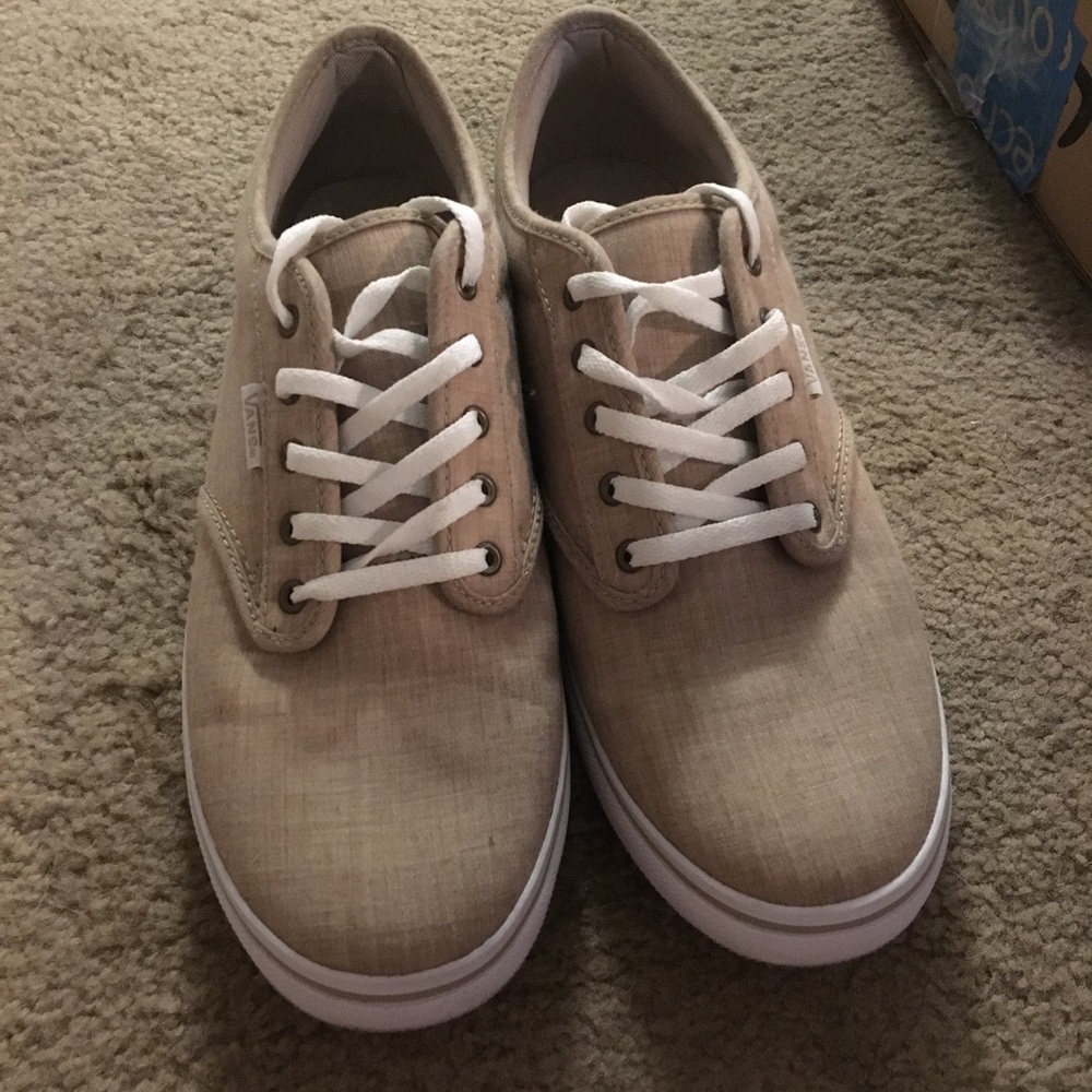 Atwood low Vans