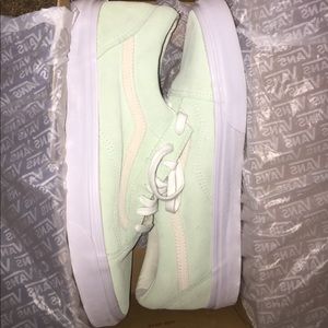 Vans Old Skool (Pastel Suede) Sz12