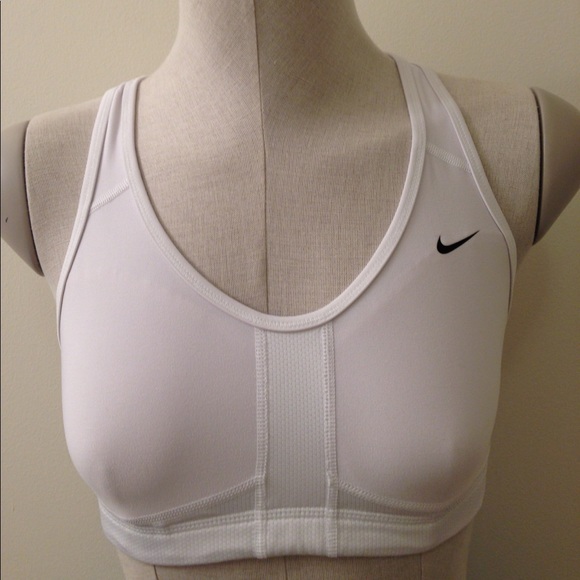 Nike Sports Bra - Picture 2 of 6