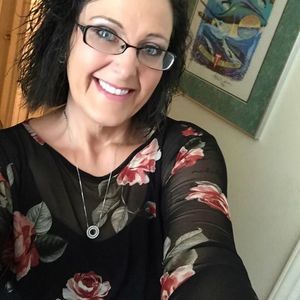 Meet your Posher, Janelle