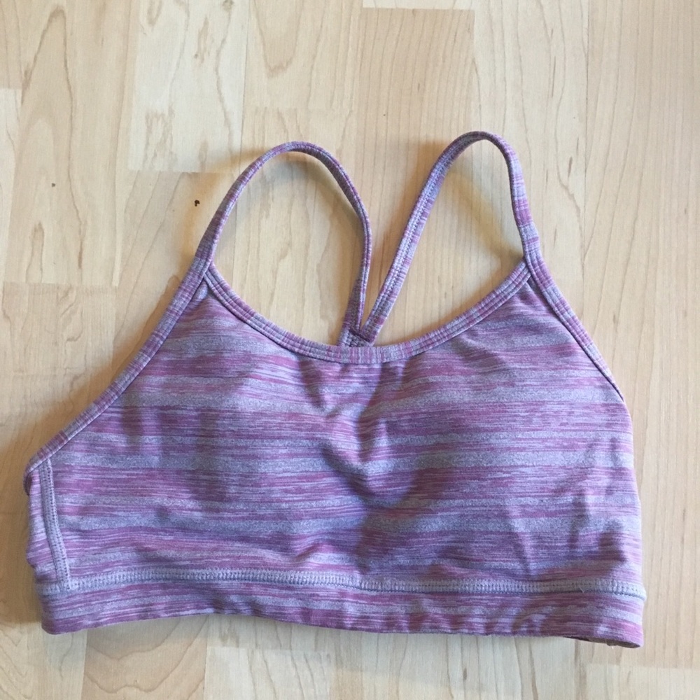 Lululemon sports bra
