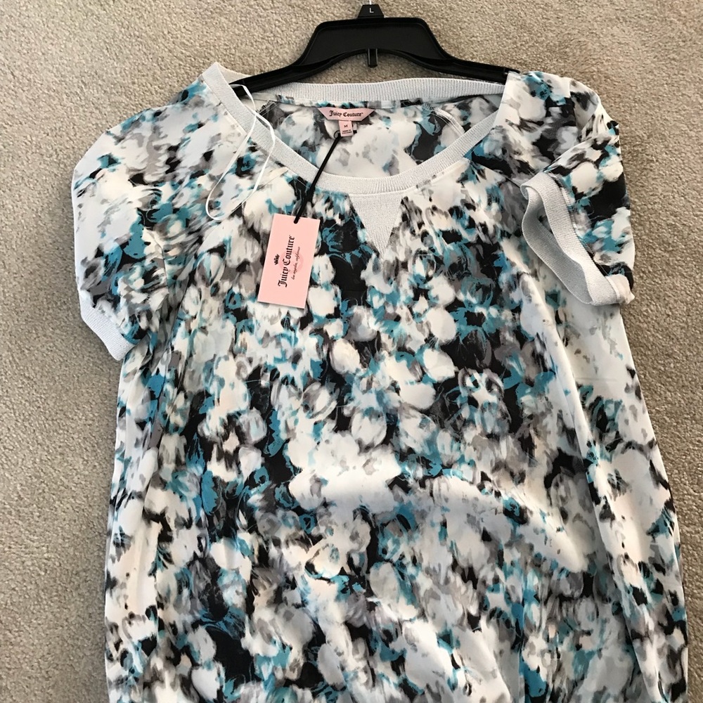 Short sleeve Juicy Couture top. Size M