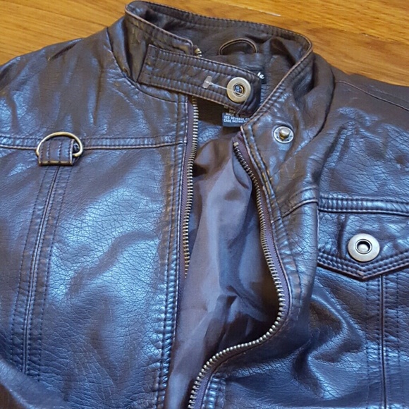 Jacket - Picture 2 of 3