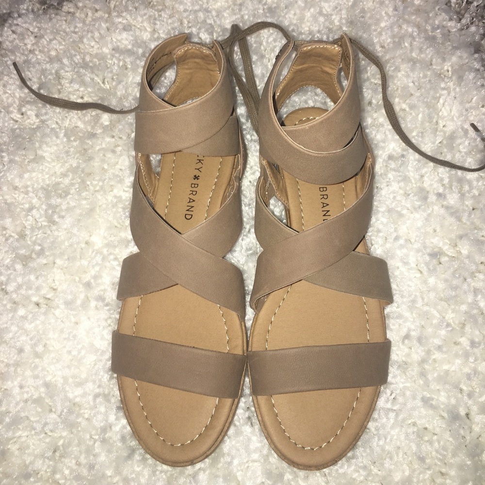 Unworn Lucky Brand Sandals