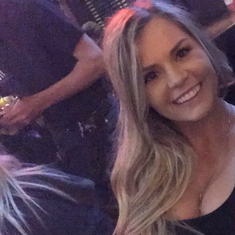Meet your Posher, Chelsie