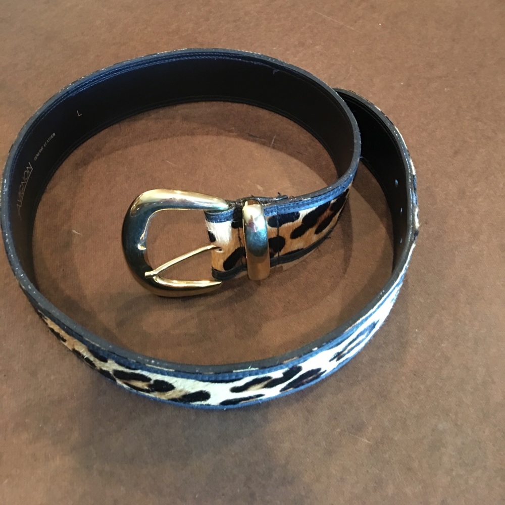 Calfskin belt in perfect condition