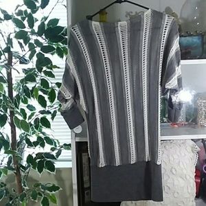 Hera usa  Sweater Blouse