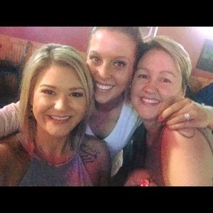 Meet your Posher, Joyce