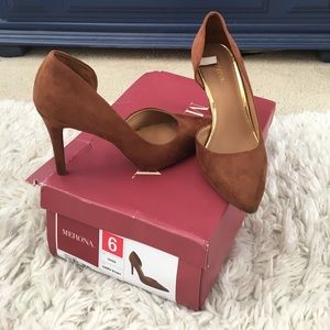 Target Merona Brown Suede Pumps!
