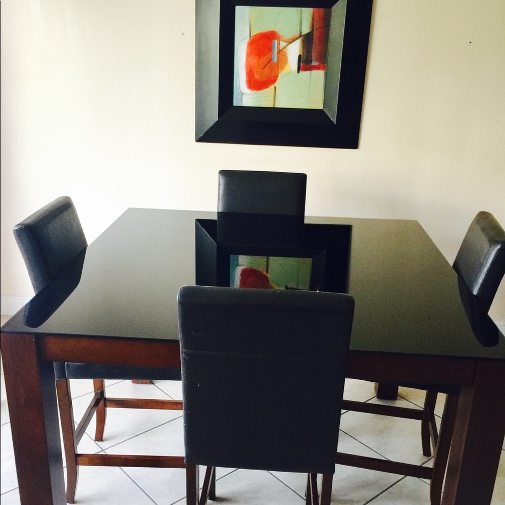 Dining set and artwork