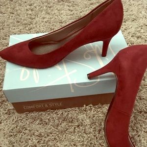 Red suede life stride heels