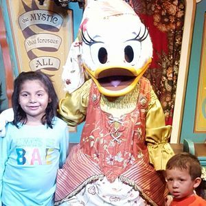 Meet your Posher, Crissy