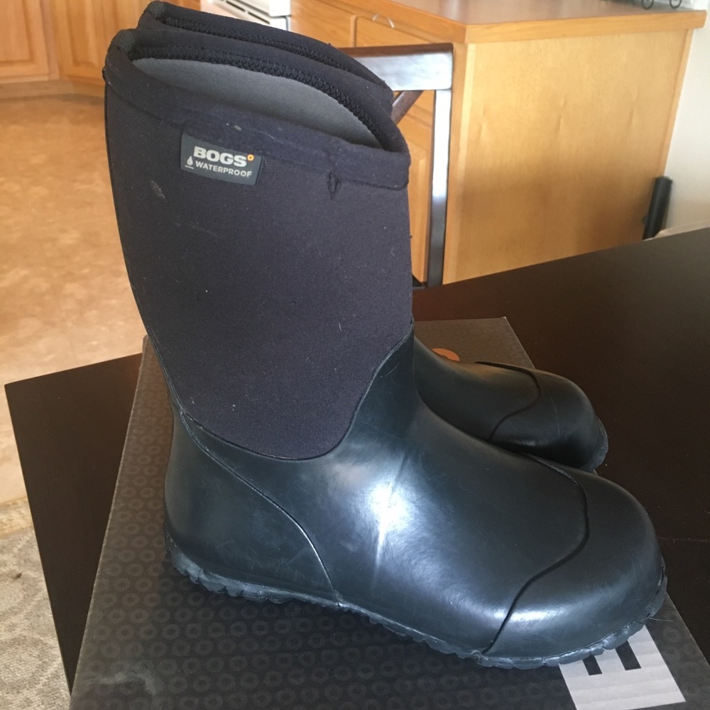Kids Bogs rubber boots