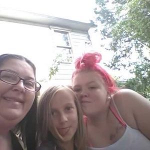 Meet your Posher, Elisha