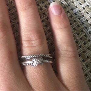 David Yurman X crossover ring with diamonds