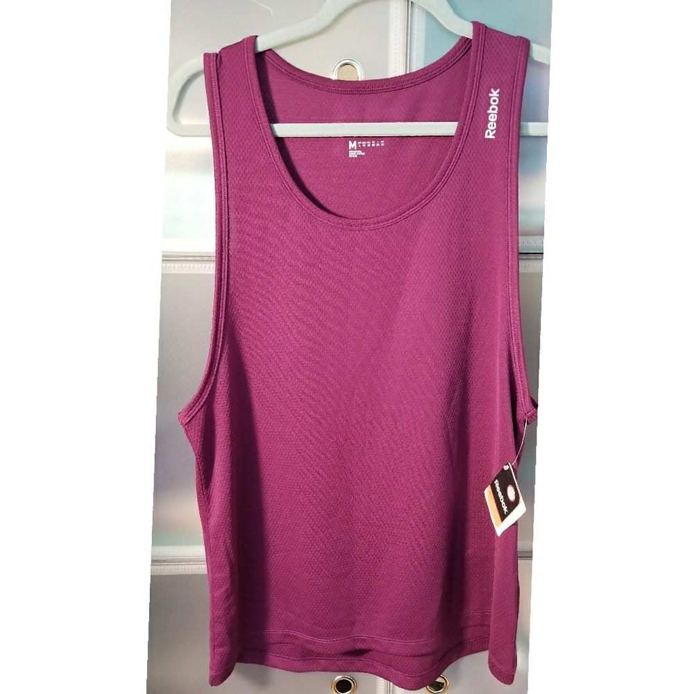 NWT - Reebok breathable tank top