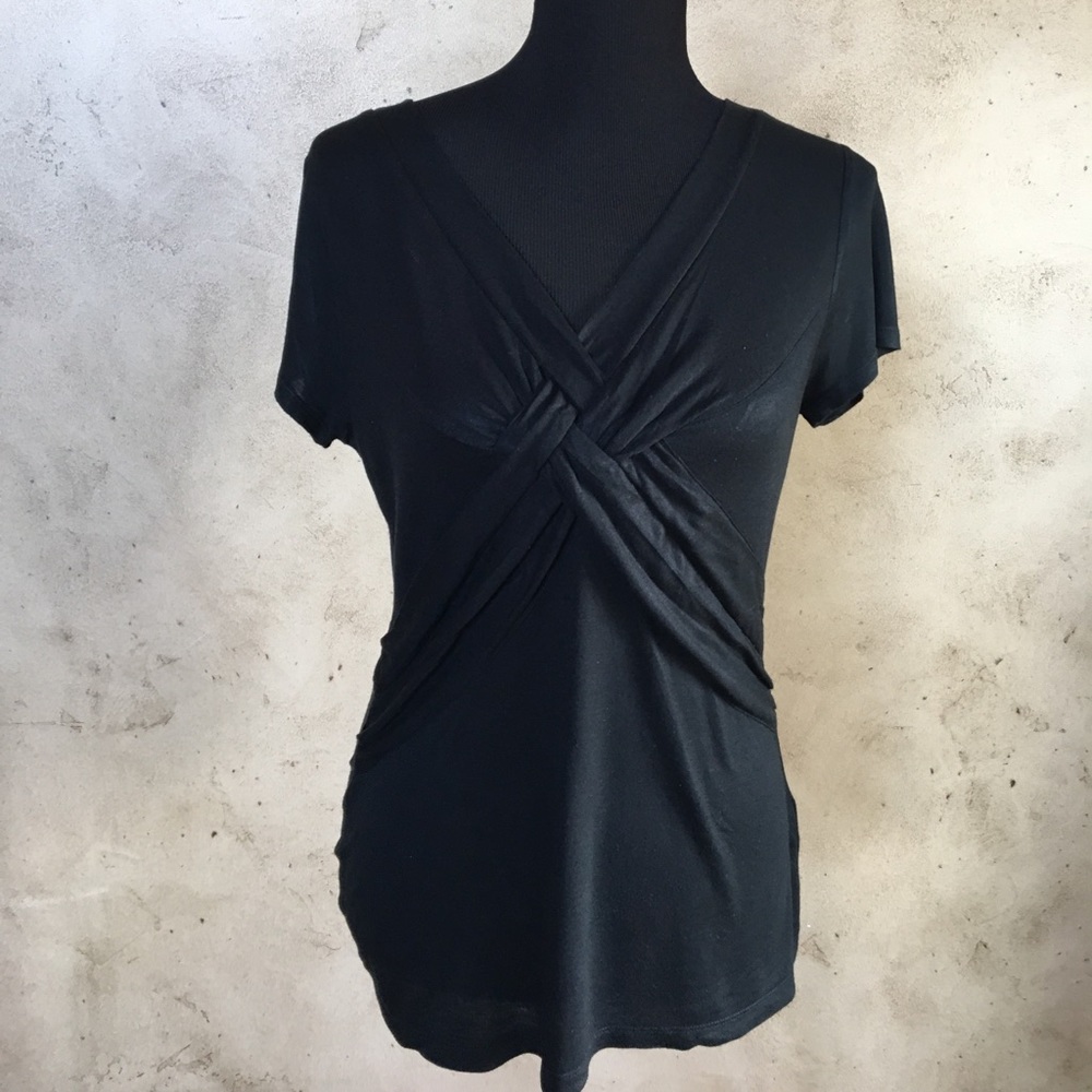 Beautiful v neck T-shirt