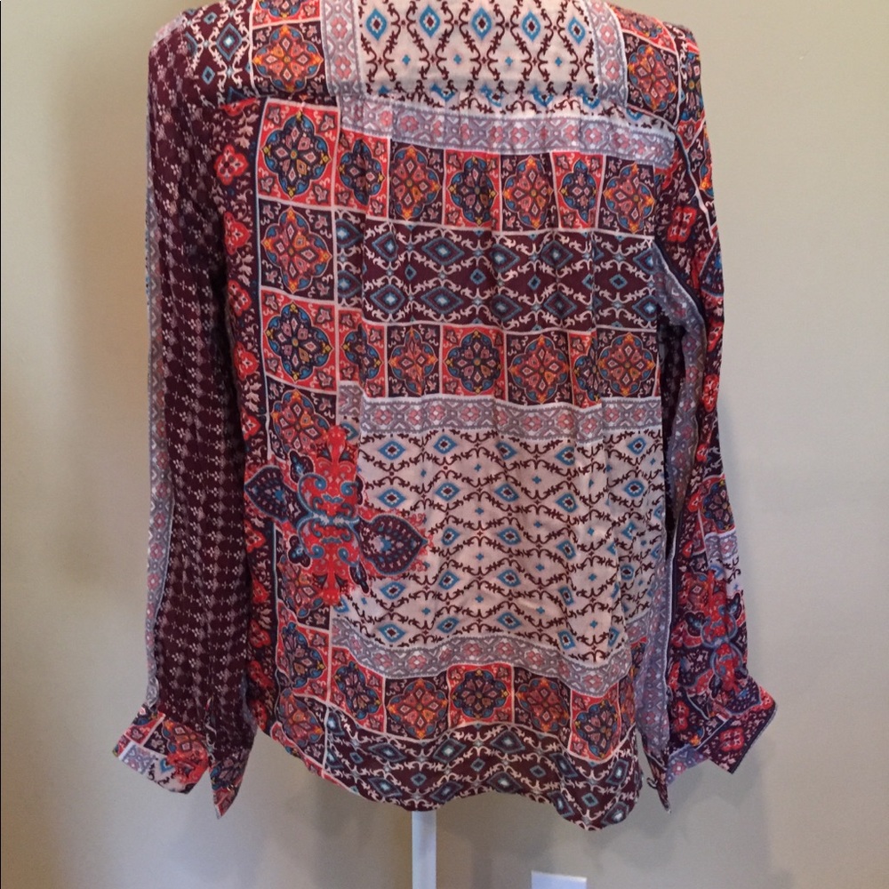 Flynn Skye Get Away Blouse Lace Front Blouse NWT - Picture 6 of 8