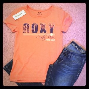 🎁GREAT GIFT IDEA🎁 NWT ROXY T-SHIRT