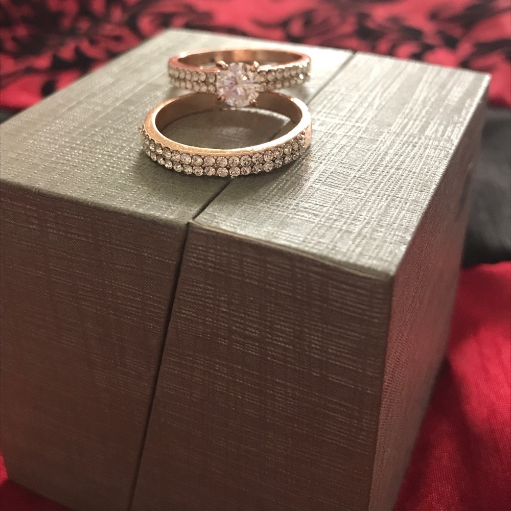 Rose Gold Ring Set 💍