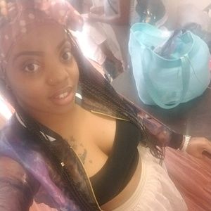 Meet your Posher, Antonia