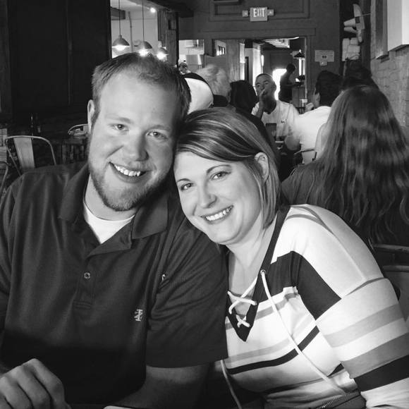 Meet your Posher, Tiffani - Picture 1 of 1