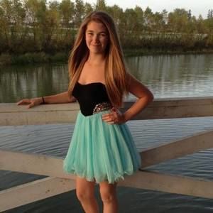 Meet your Posher, Ashley