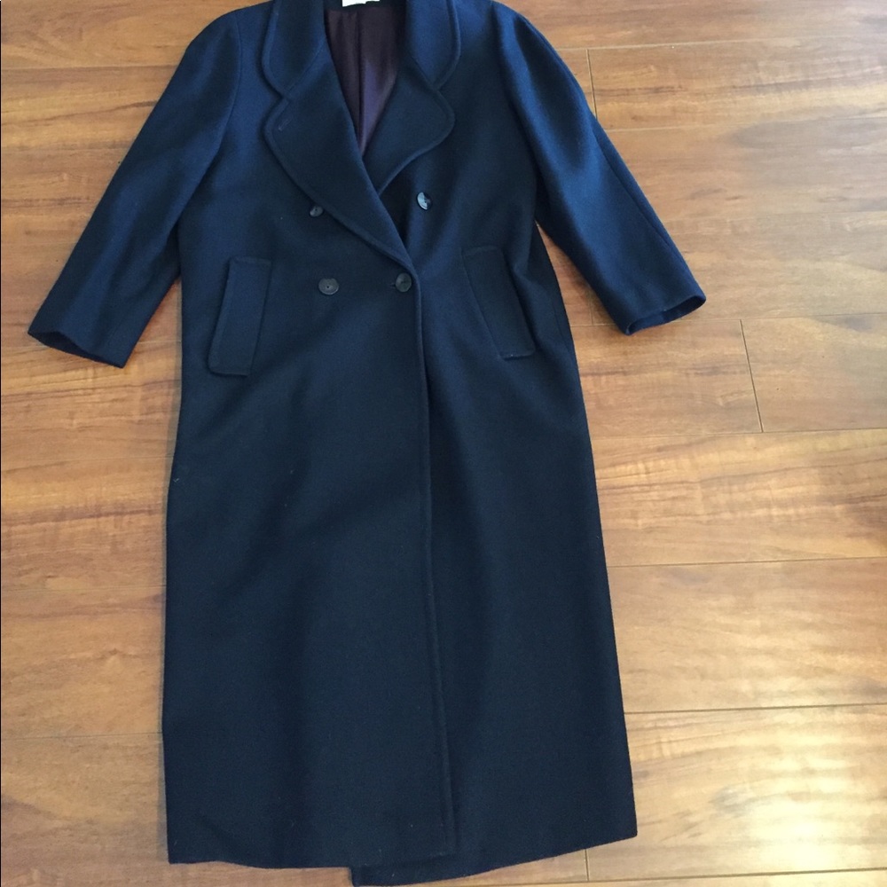 100% WOOL VINTAGE DOUBLE BREASTED NAVY BLUE COAT.