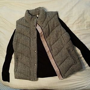Gap herringbone puffer vest