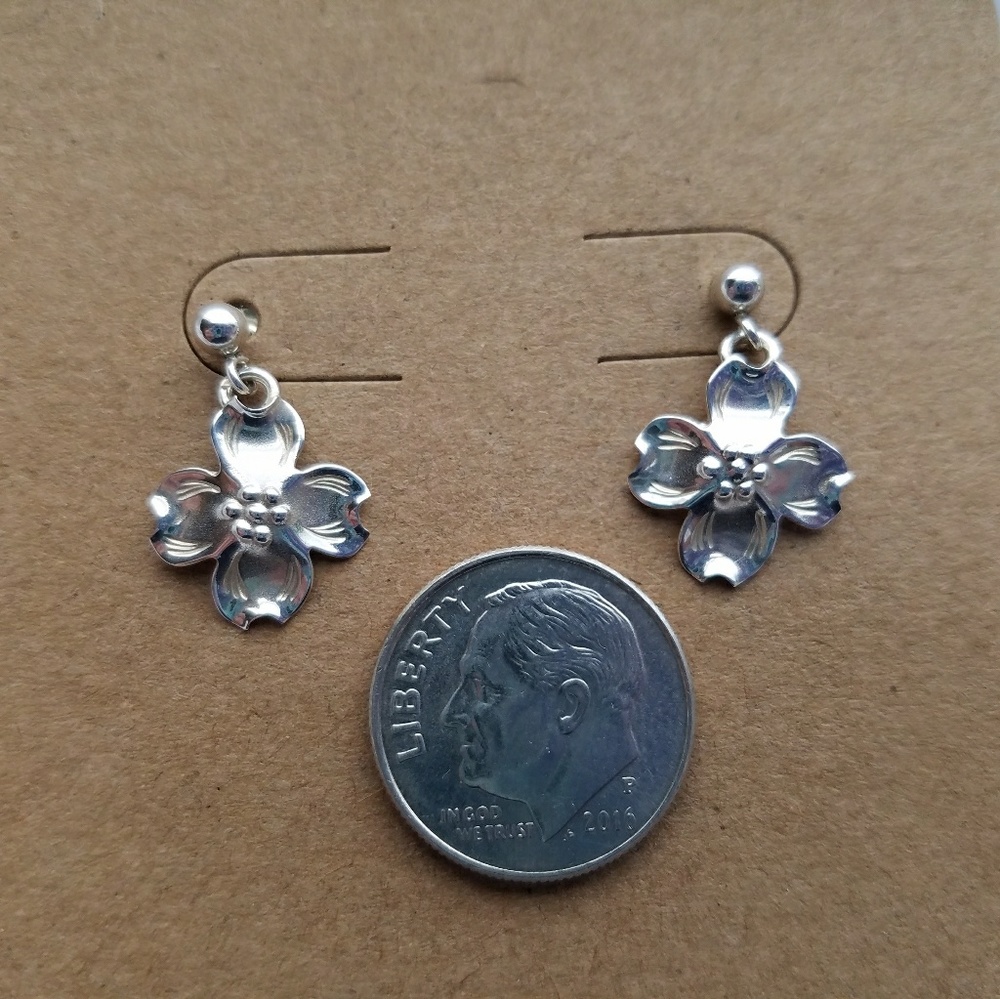 Sterling silver flower earrings