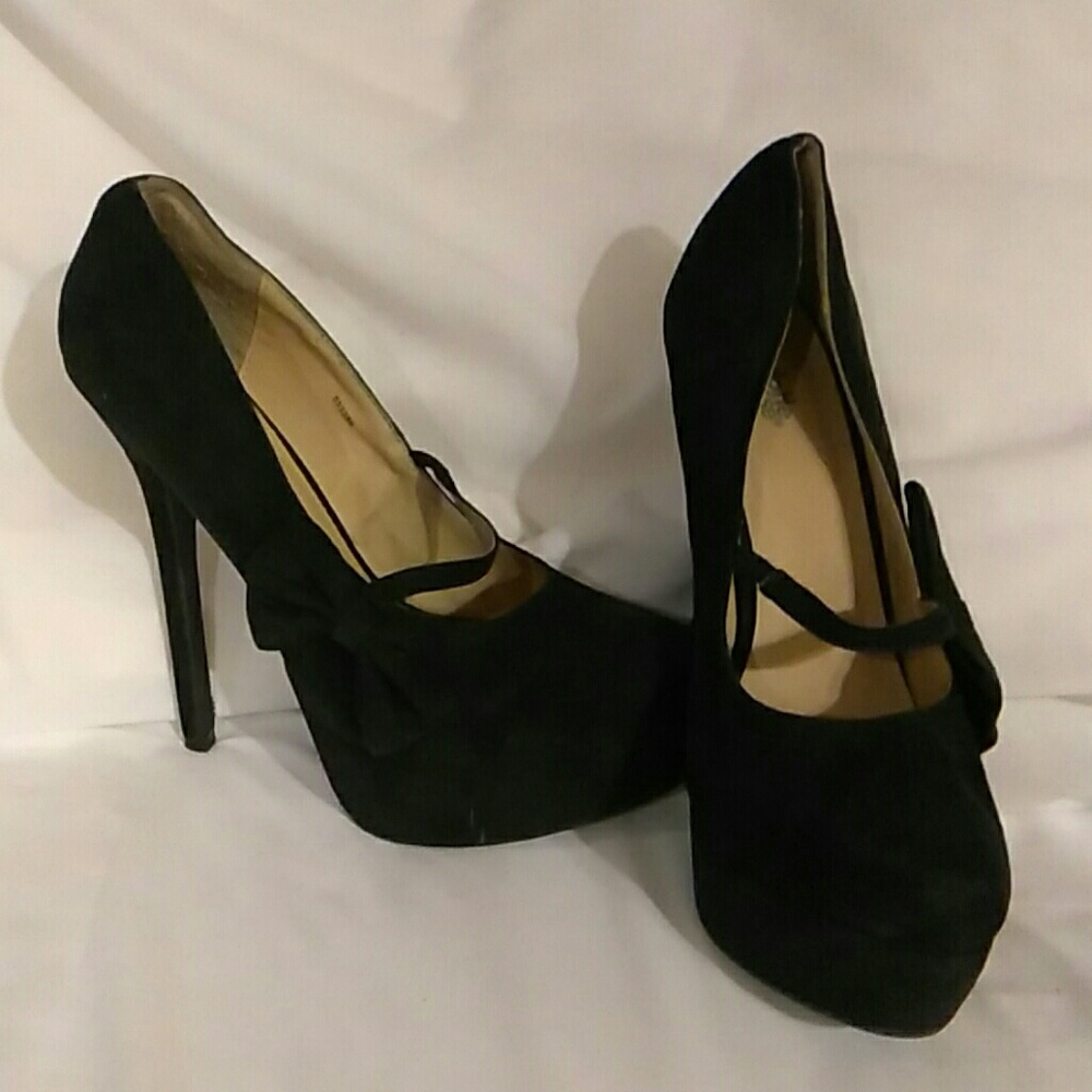 Charlotte Russe black suede platform shoes